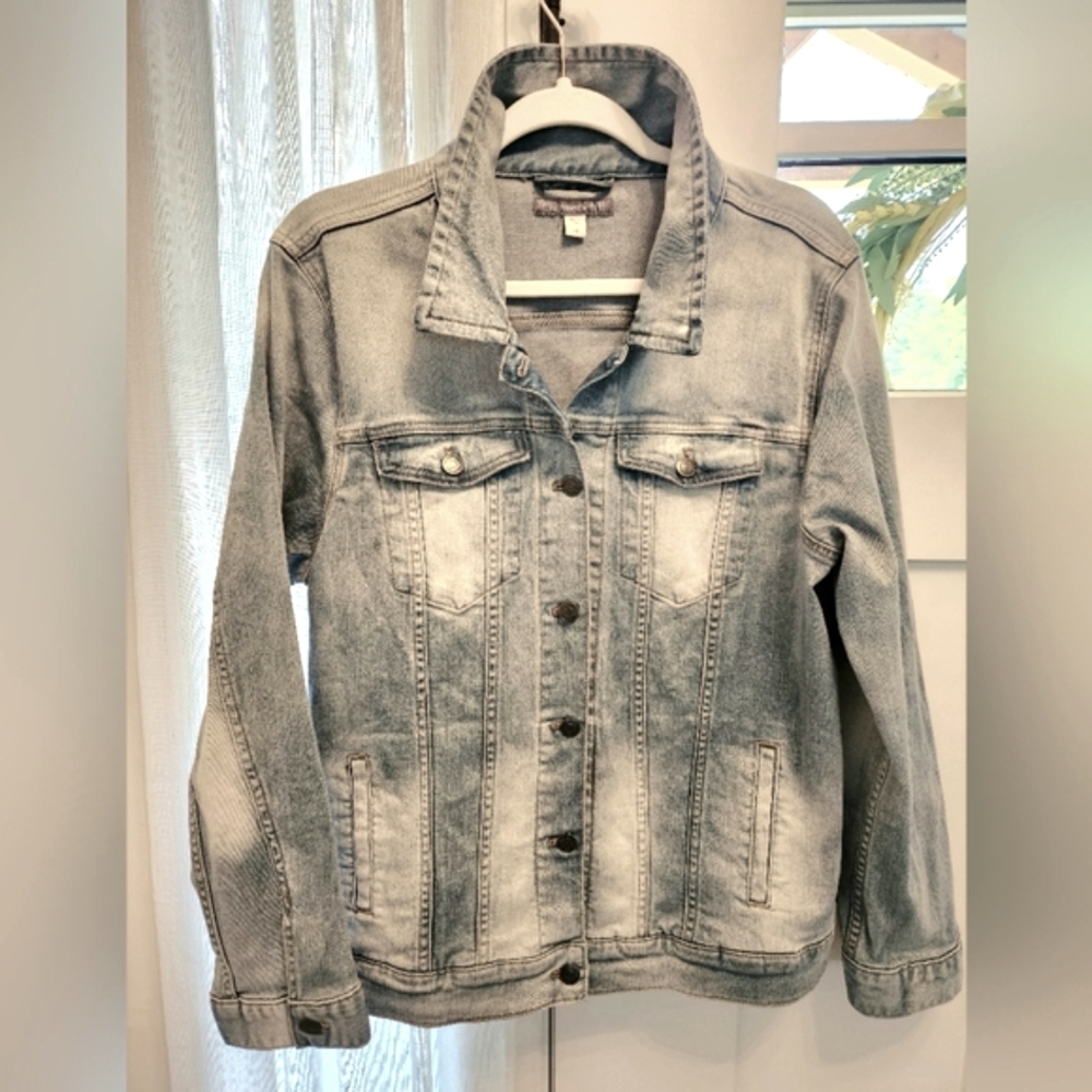 NWT-Garnet Hill Light Blue Denim Jean Jacket